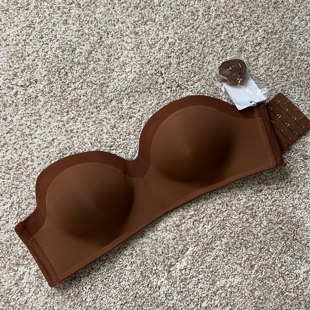 Lively Strapless Wireless Bra NWT 32DD